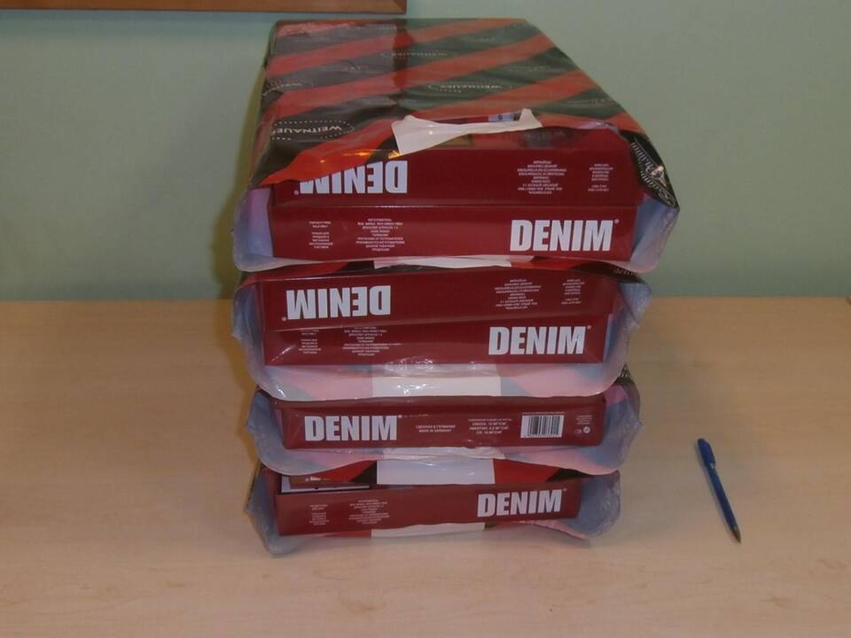 Kybartuose sulaikytas kontrabandą vežęs vairuotojas: aptikta 400 pakelių cigarečių