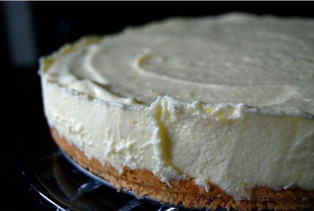 Nekeptas maskarponės sūrio tortas