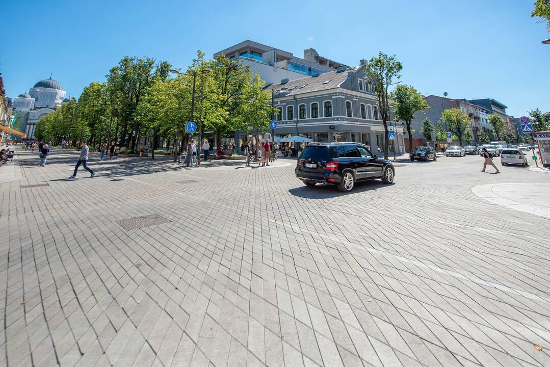 Tvarkys Laisvės alėjos grindinį: A. Mickevičiaus gatvė taps nepravažiuojama