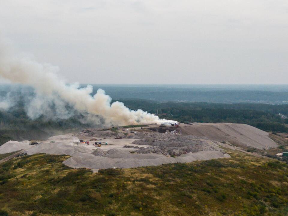 Vėl dega Lapių sąvartynas