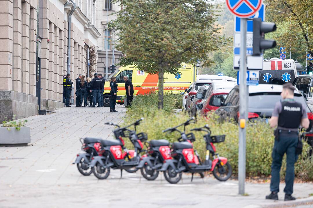 Per šaudynes Vilniaus centre žuvo advokatas