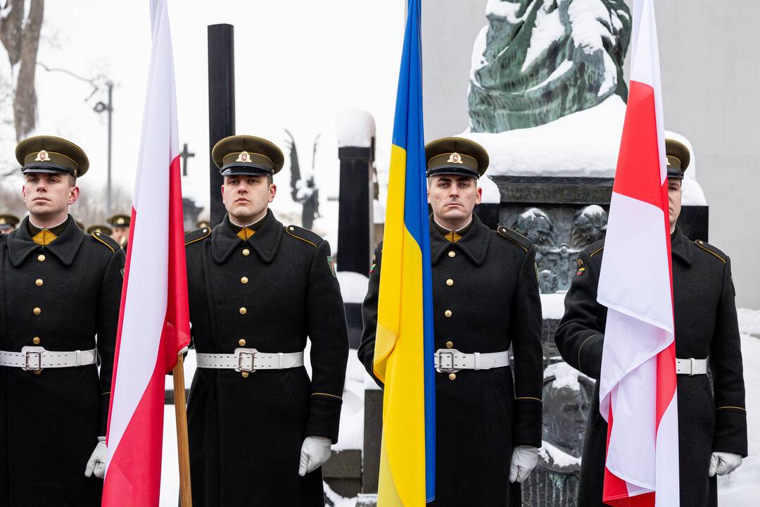 1863–1864 m. sukilimo pagerbimo ceremonija Rasų kapinėse