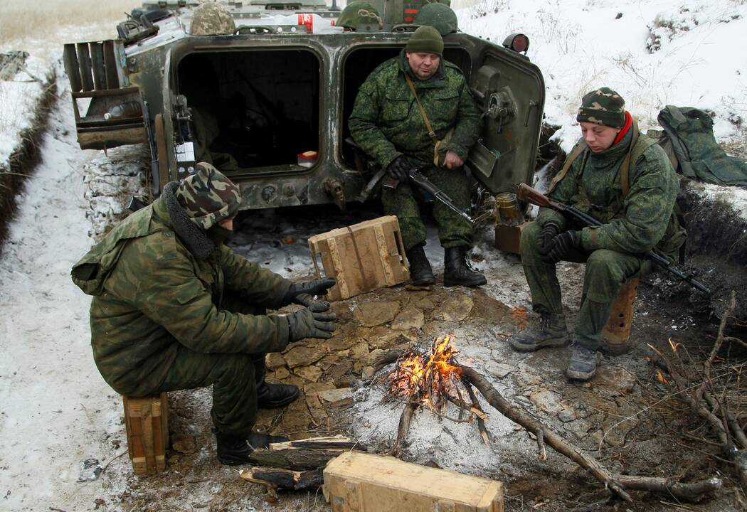 Per susirėmimus Ukrainoje žuvo mažiausiai penki kariai