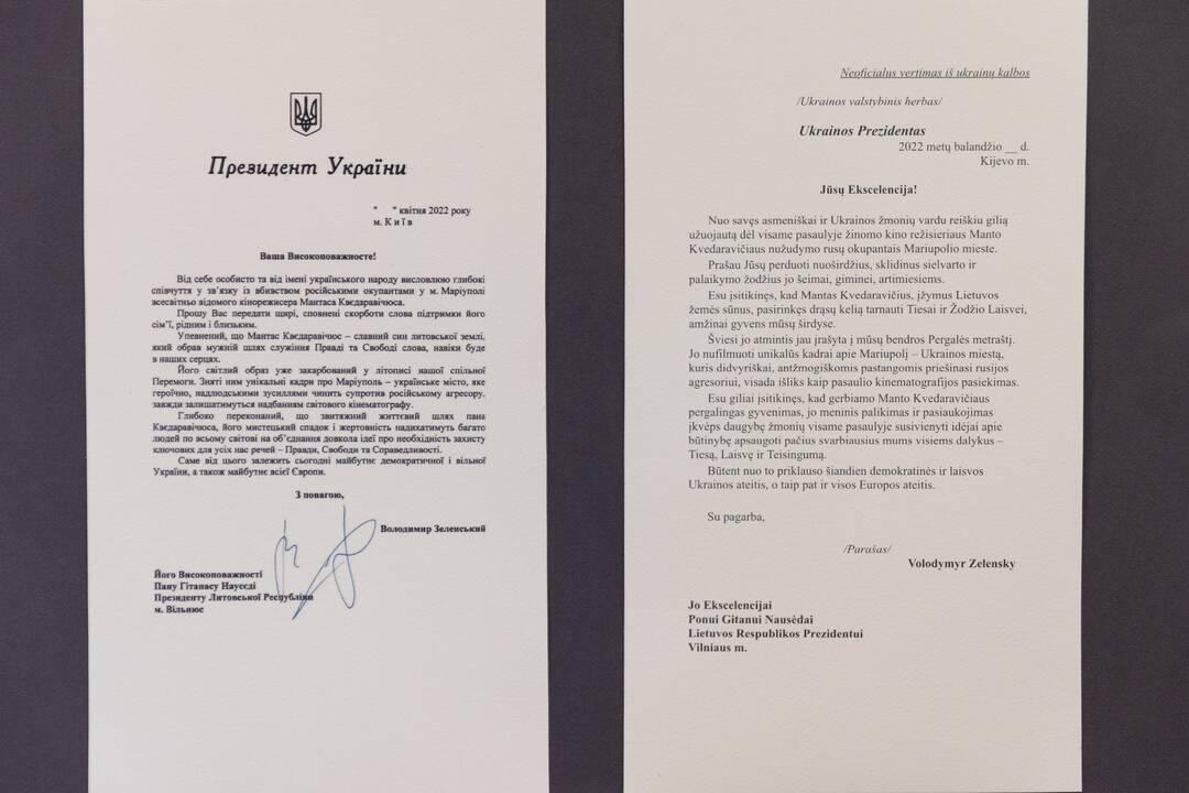 Atsisveikinama su žuvusiu M. Kvedaravičiumi