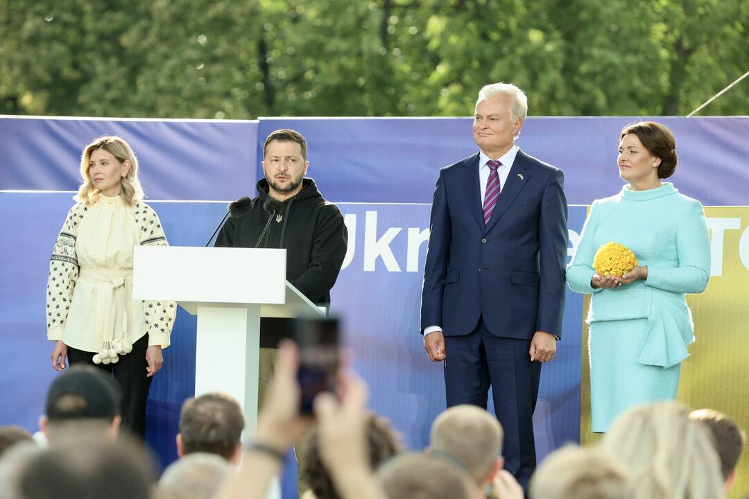 V. Zelenskio kalba Lukiškių aikštėje