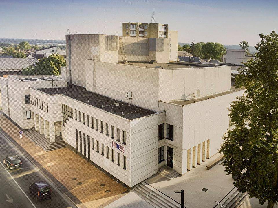 Ginčas dėl Alytaus radijo patalpų: savivaldybei laikinai uždrausta sudaryti sutartį