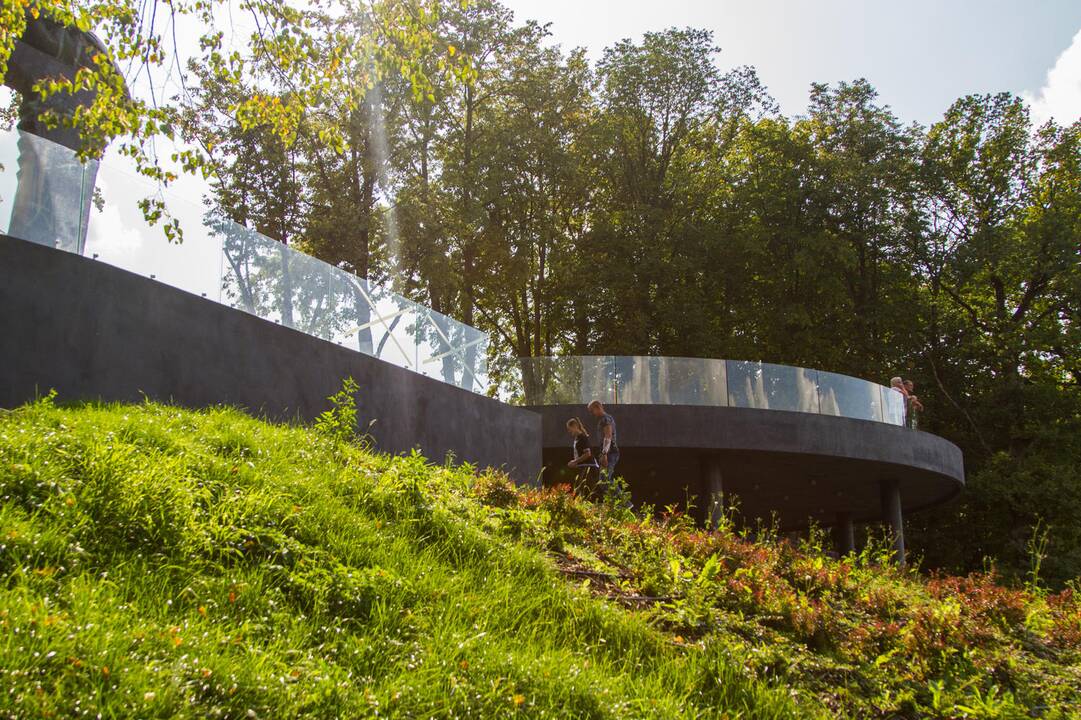 Tvarkomoje Aleksoto apžvalgos aikštelėje – brokas