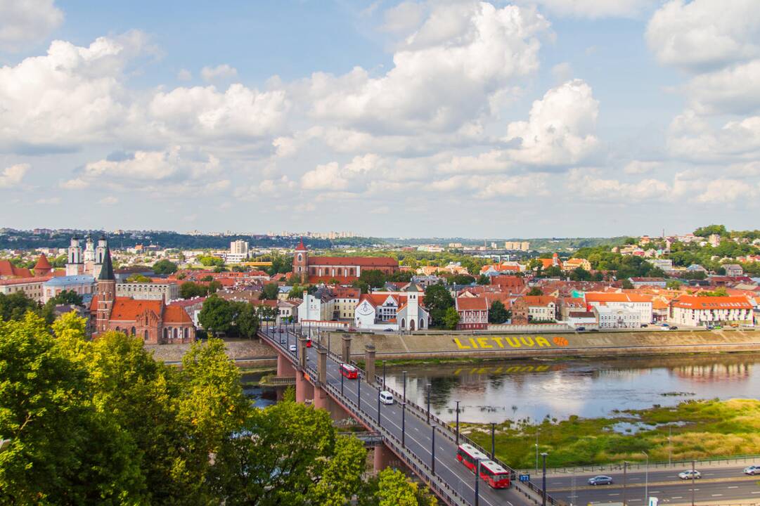 Tvarkomoje Aleksoto apžvalgos aikštelėje – brokas