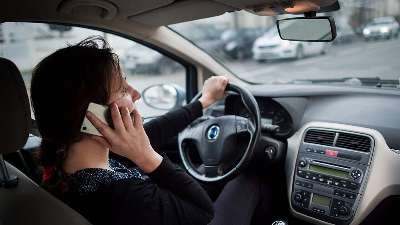 Pareigūnai įspėja: tai gali kainuoti teises ar net gyvybę