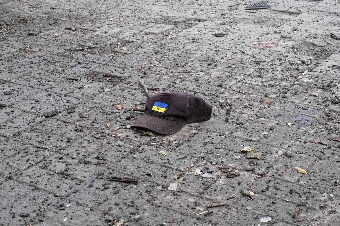 Ukraina: net Verbų sekmadienį rusai toliau visame fronte žudo civilius