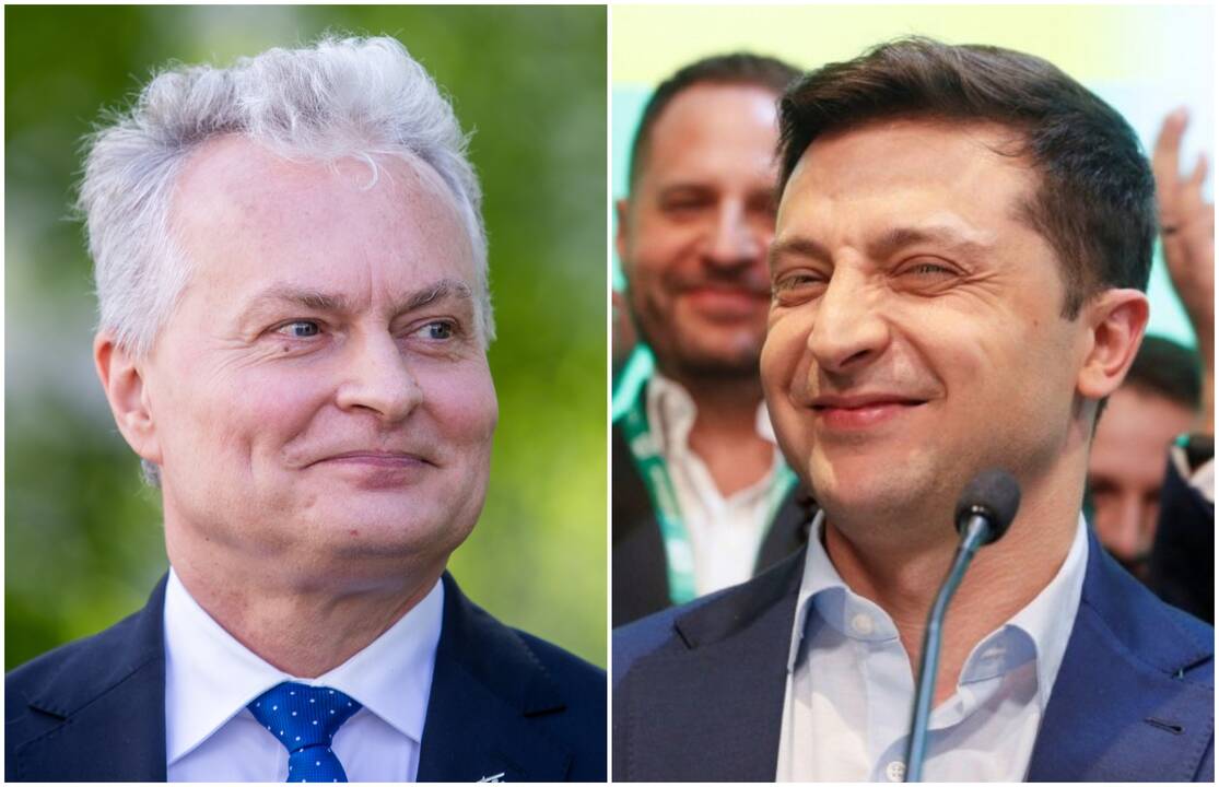 Gitanas Nausėda (kairėje) ir Volodymyras Zelenskis (dešinėje)