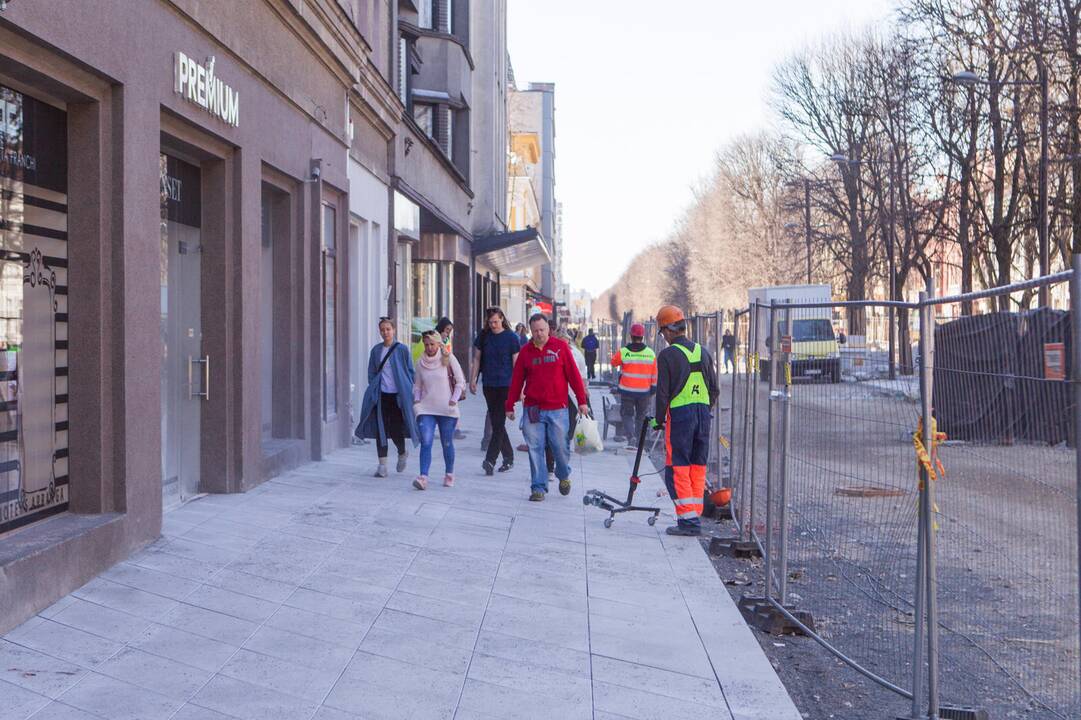 Situacija: kol vyksta Laisvės alėjos rekonstrukcija, vietos verslininkai išgyvena ne geriausius laikus.