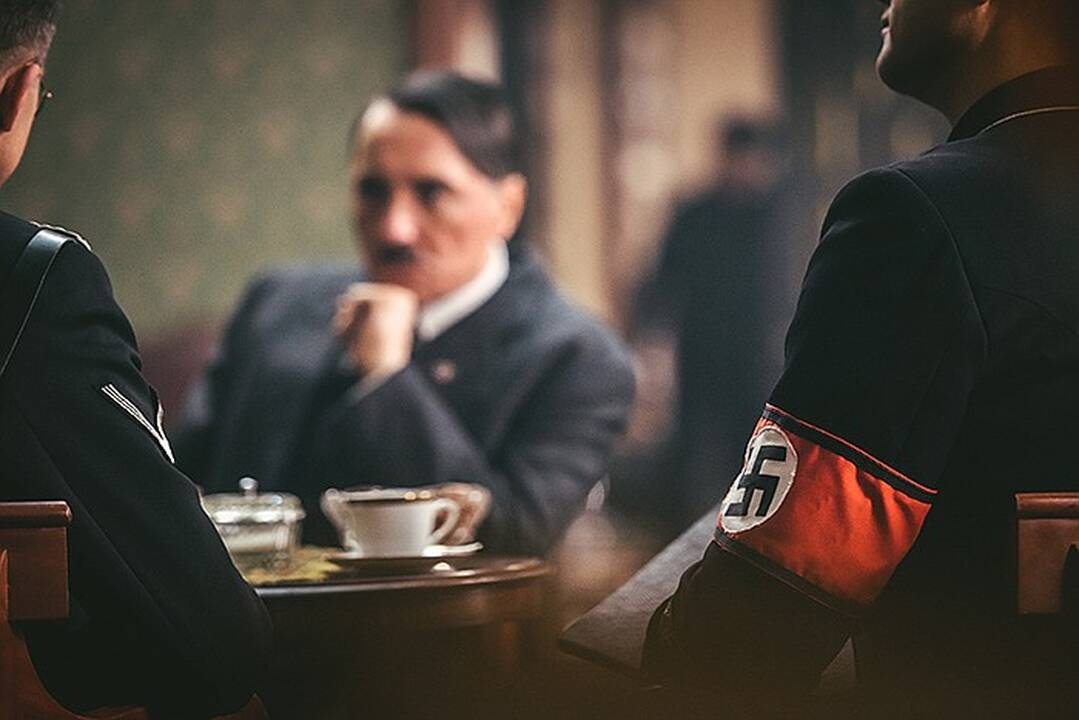 Tęstinumas: užsienio kūrėjai ir toliau renkasi Lietuvą – čia savąjį projektą "Nacių iškilimas" toliau filmuos BBC.
