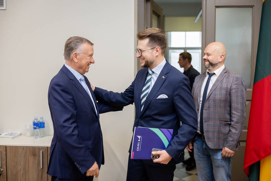 Kauno verslininkų susitikimas su S. Skverneliu ir L. Savicku