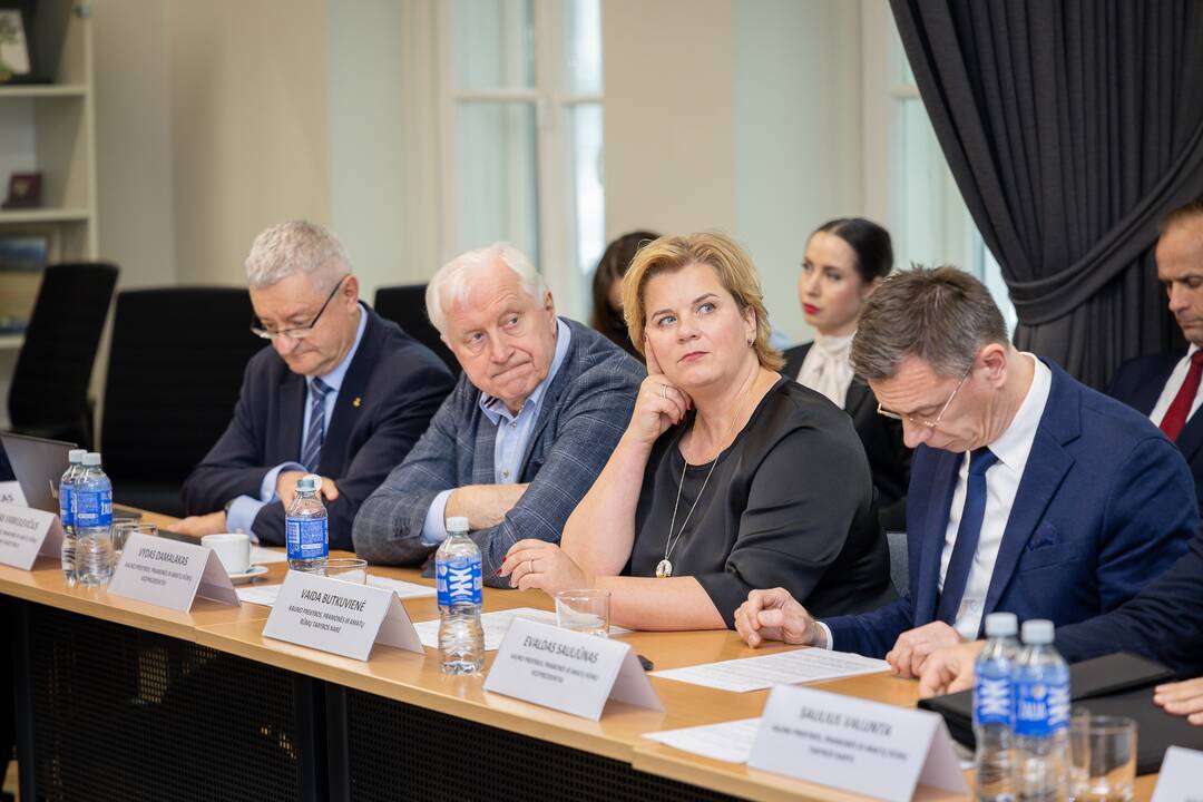 Kauno verslininkų susitikimas su S. Skverneliu ir L. Savicku