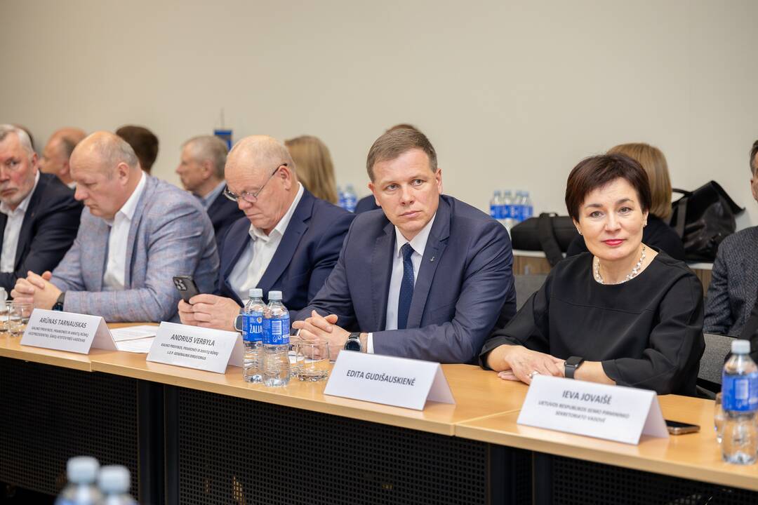 Kauno verslininkų susitikimas su S. Skverneliu ir L. Savicku