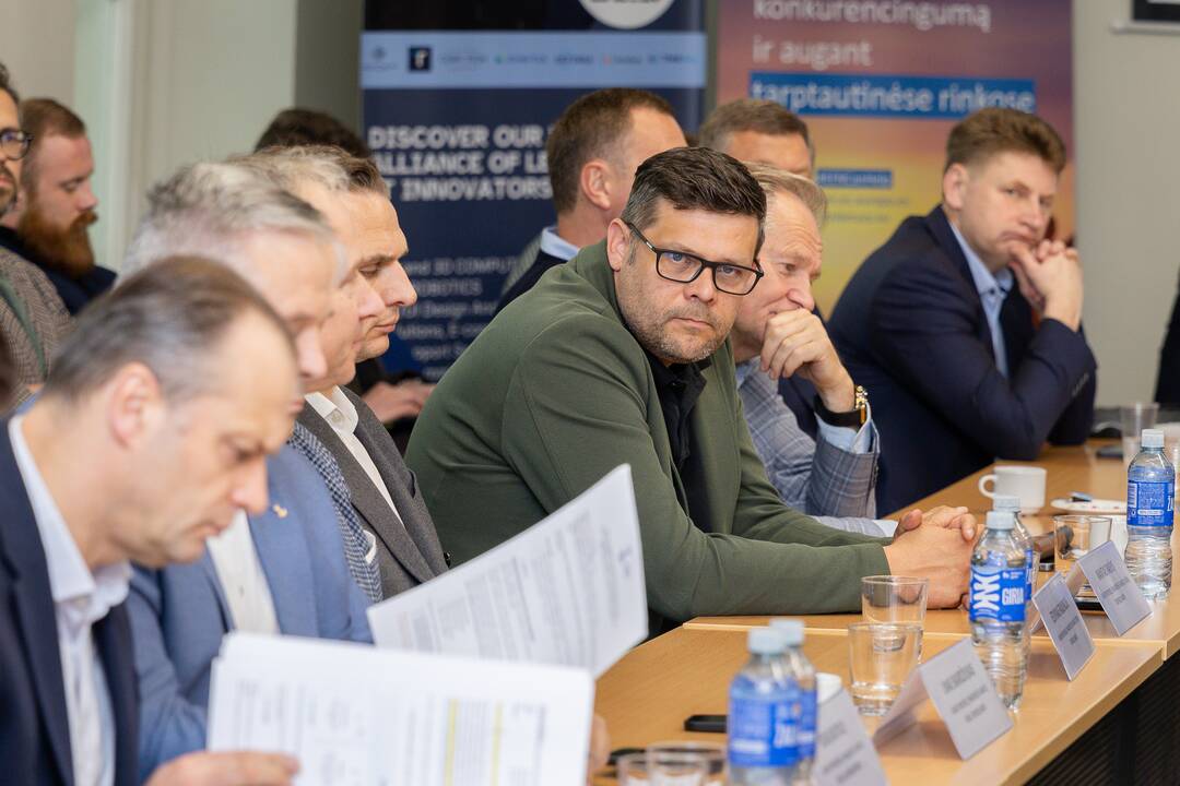 Kauno verslininkų susitikimas su S. Skverneliu ir L. Savicku