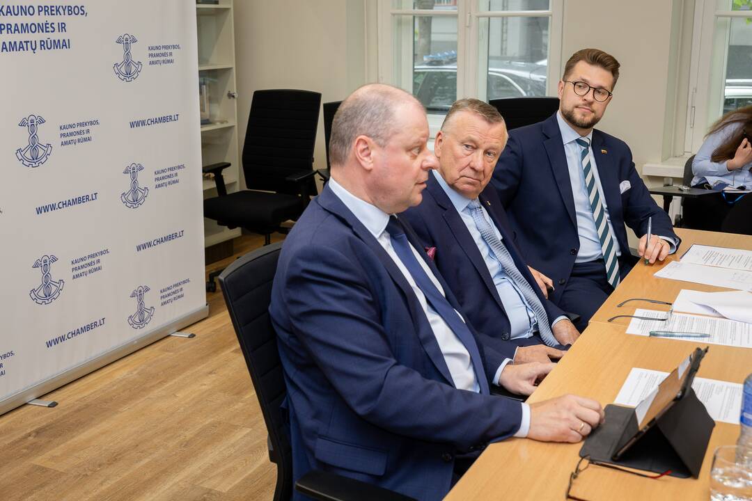 Kauno verslininkų susitikimas su S. Skverneliu ir L. Savicku