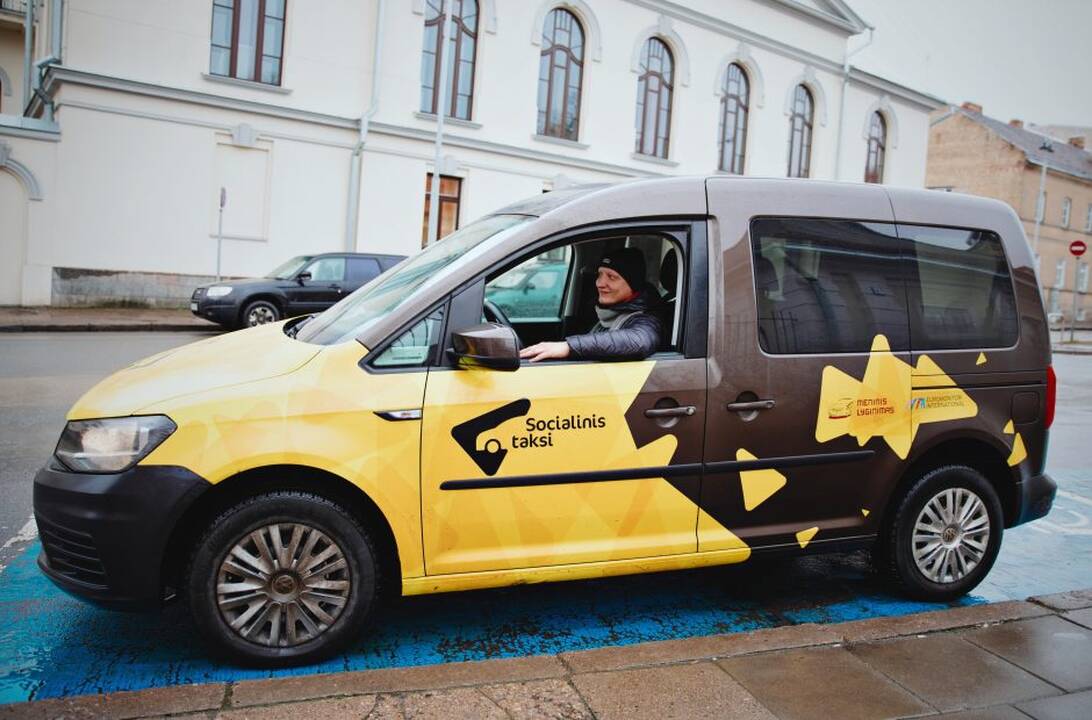 „Socialinis taksi“ pavežėjimo paslaugas žmonėms su negalia teiks ir Radviliškyje