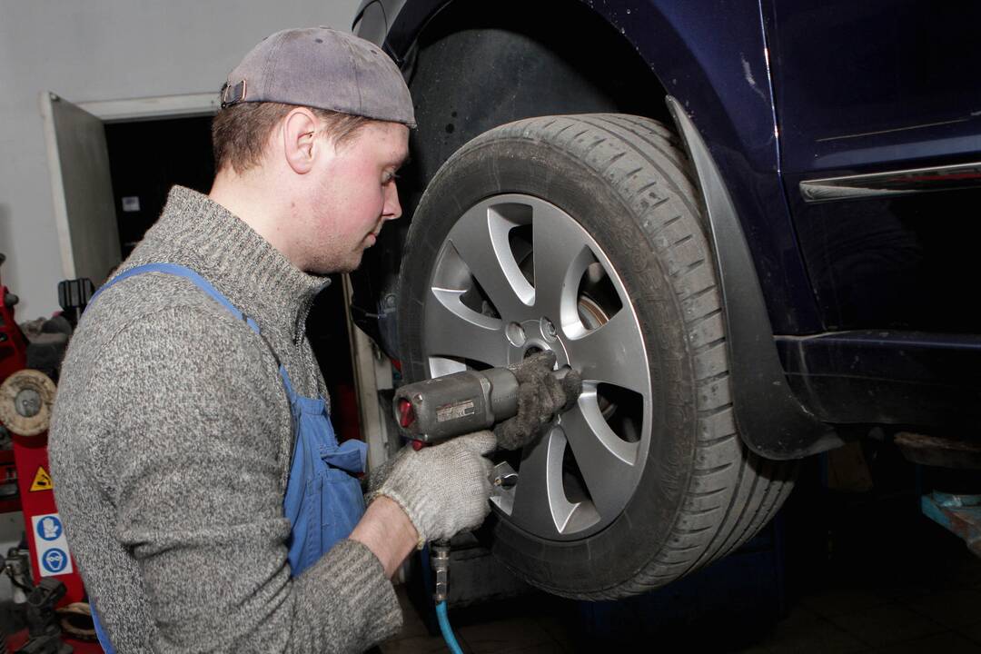 Specialistai pastebi vis mažiau nekokybiškų padangų