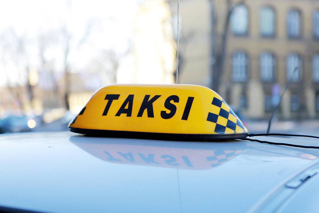 Uostamiestyje suimtas taksistas, įtariamas 185 tūkst. litų vagyste