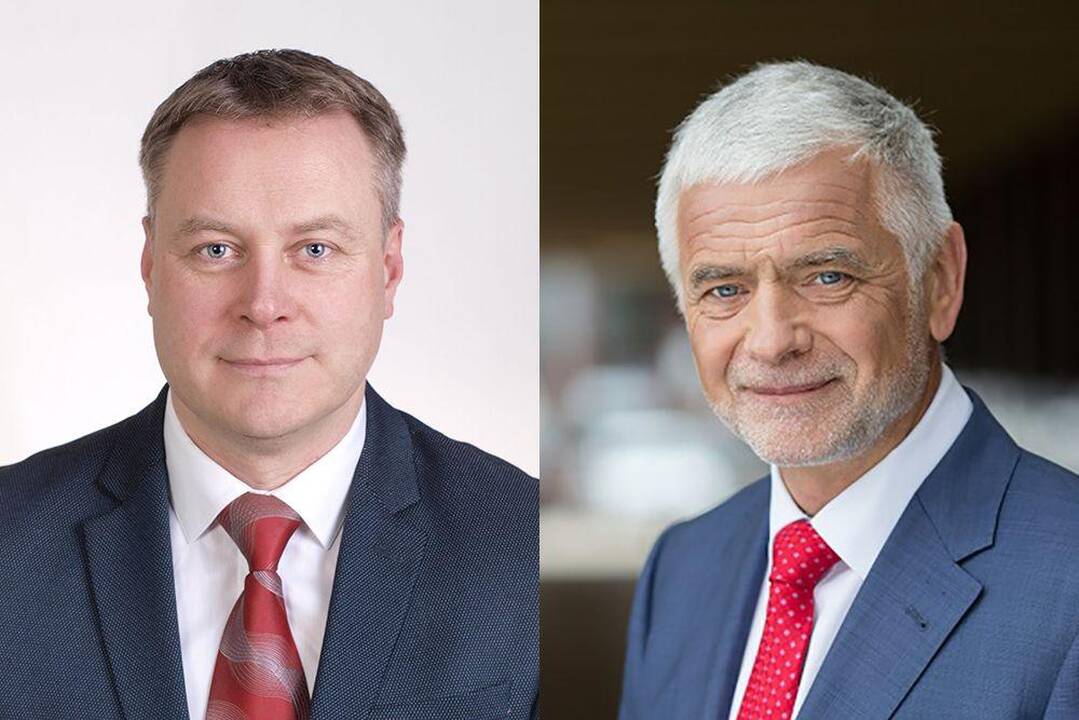 Naujokai: tiek Kretingos, tiek ir Klaipėdos rajonuose savo pareigas jau pradėjo eiti pirmąkart į mero postus išrinkti A.Kalnius (kairėje) ir B.Markauskas.