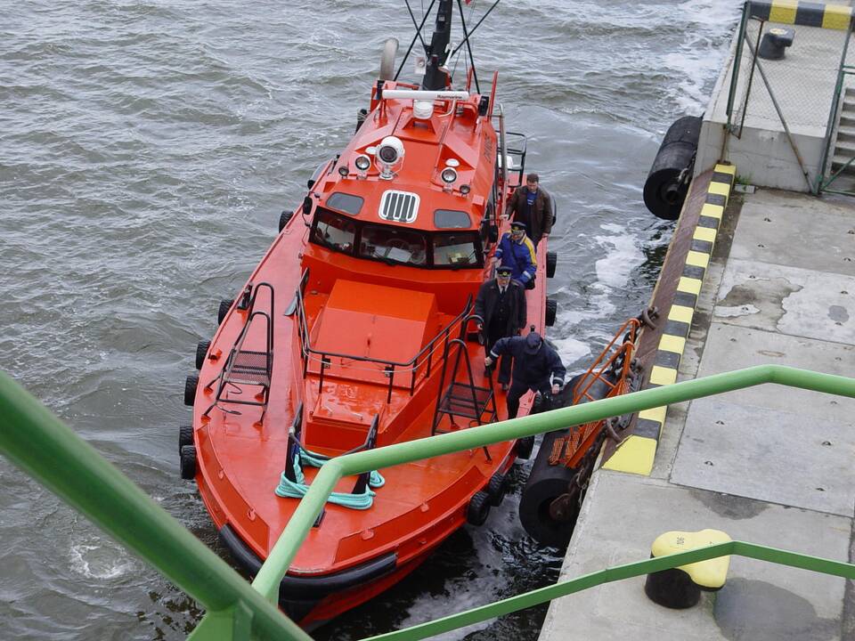 Uoste sustabdė degalų eikvojimą