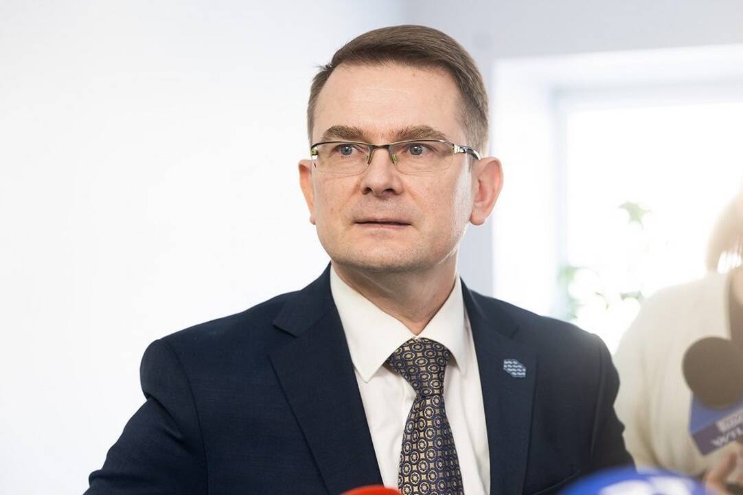  A. Dulkys PSD įmokų didinimą palieka ateinančiai Vyriausybei: kodėl nesiryžo pats?