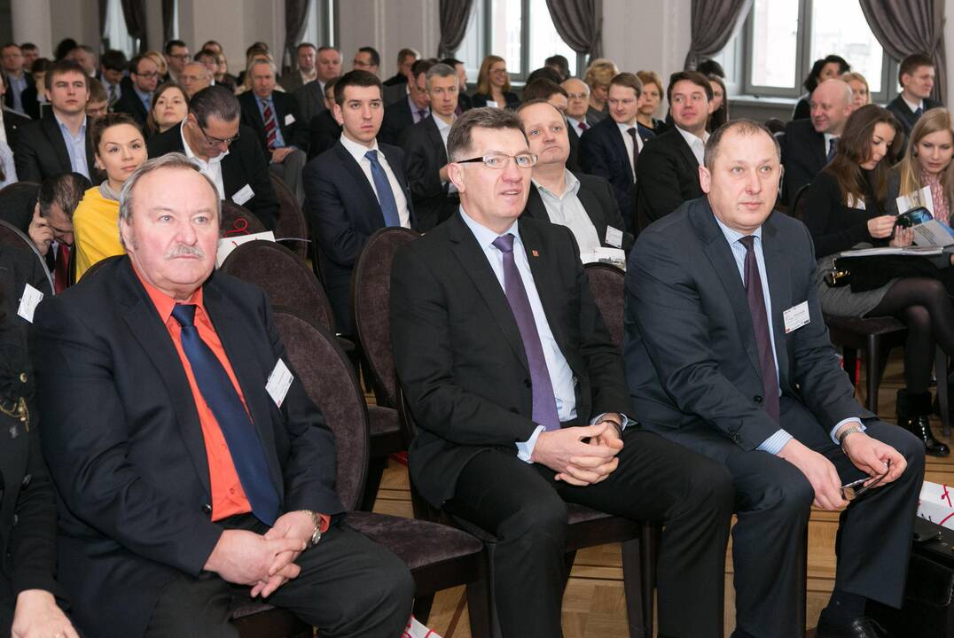 A. Butkevičius mano, kad B. Bradauskas turi toliau vadovauti Seimo komitetui