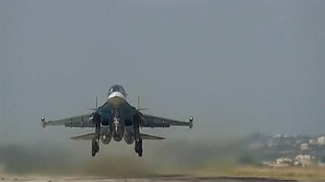 Per Rusijos aviacijos antskrydžius Sirijoje žuvo bent 1300 žmonių