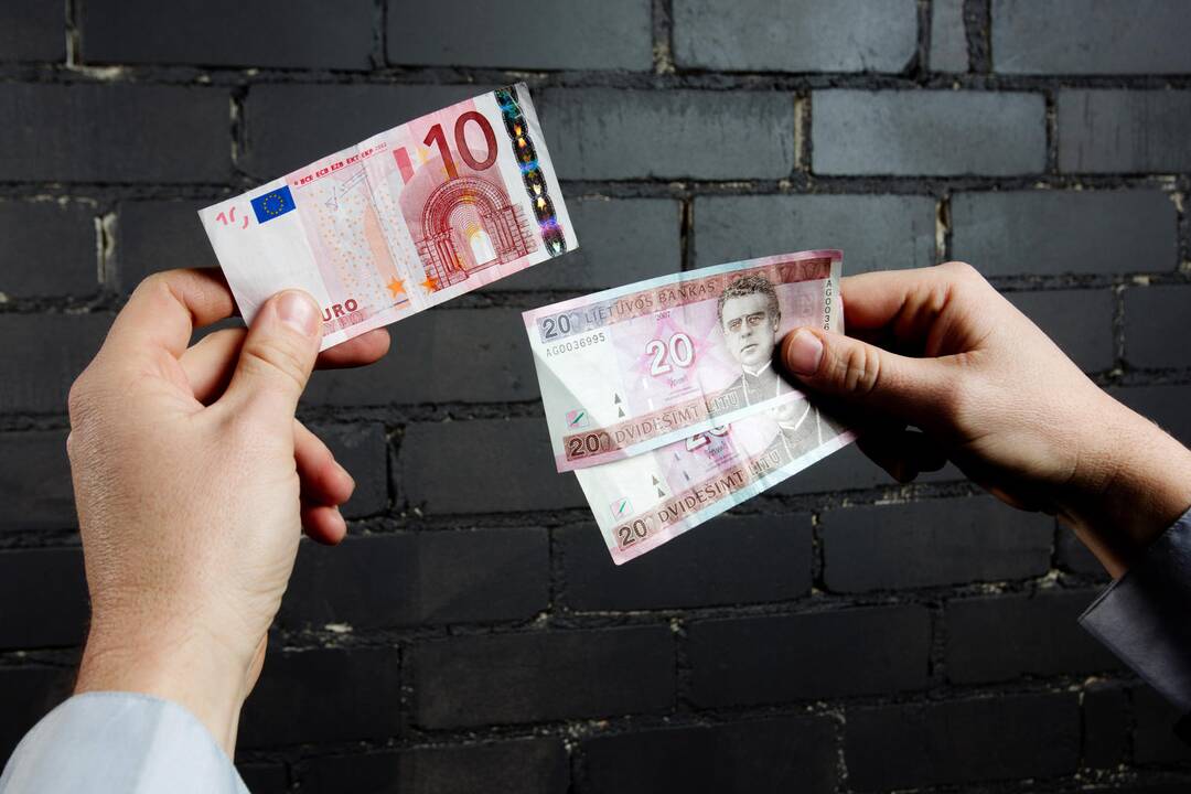 Lietuvoje – dar keturi eurų klastojimo atvejai