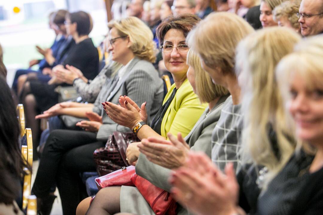 S.Skvernelis susitiko su nestreikuojančio Kauno rajono mokytojais