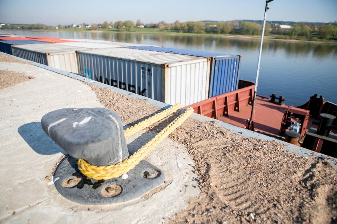 Marvelės uostą pasiekė pirmasis krovinys