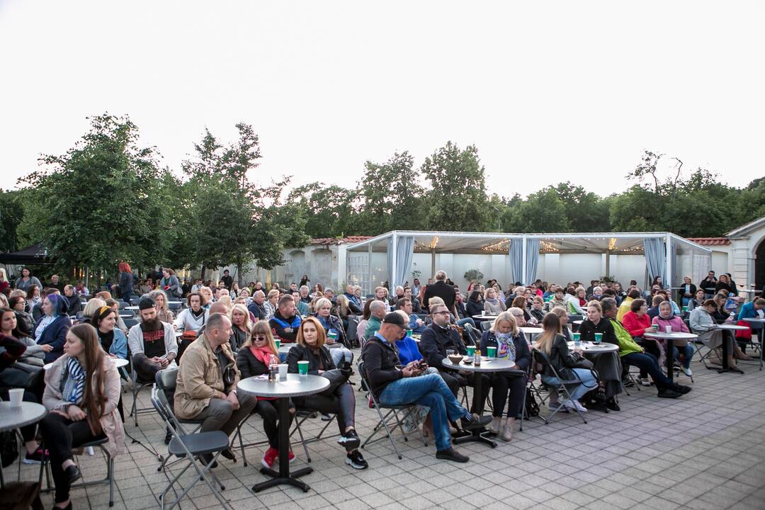 Pažaislio liepų alėjos vakarai: Andrius Kaniava. NAKTIS TEATRE