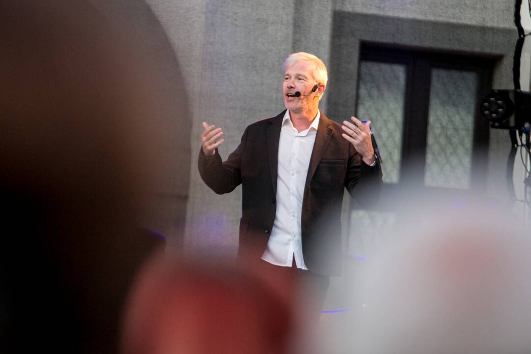 Pažaislio liepų alėjos vakarai: Andrius Kaniava. NAKTIS TEATRE