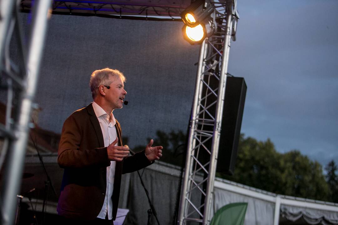 Pažaislio liepų alėjos vakarai: Andrius Kaniava. NAKTIS TEATRE