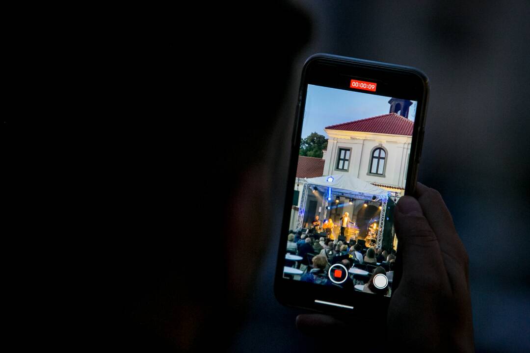 Pažaislio liepų alėjos vakarai: Andrius Kaniava. NAKTIS TEATRE