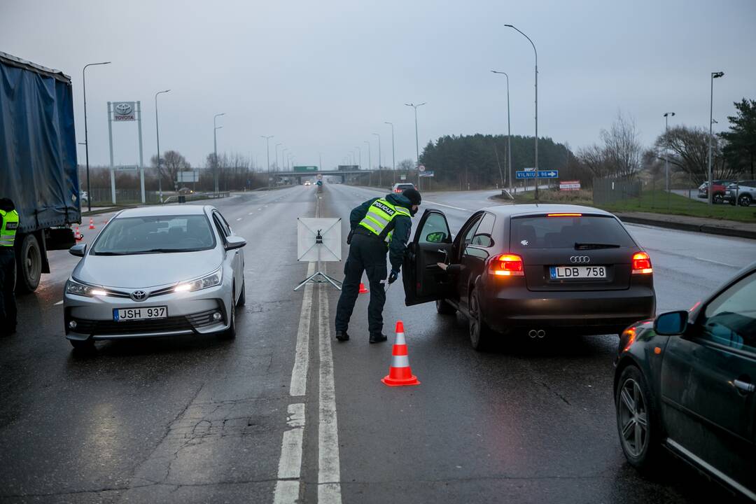Ramus šeštadienis Kauno blokpostuose