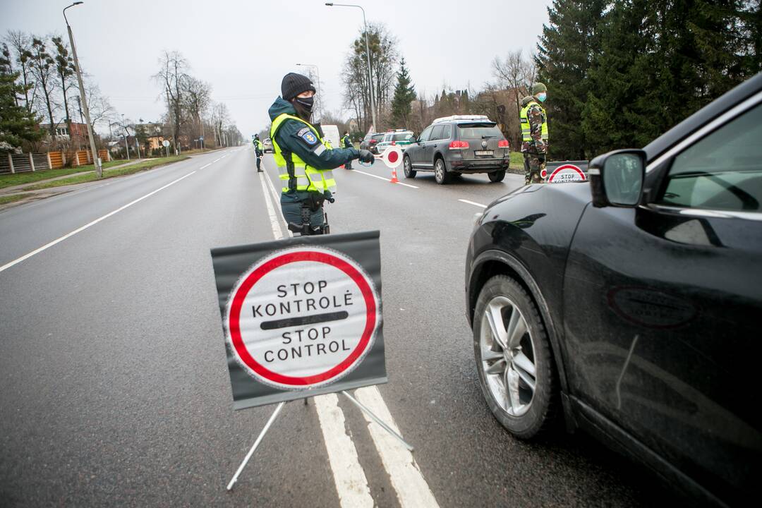 Ramus šeštadienis Kauno blokpostuose