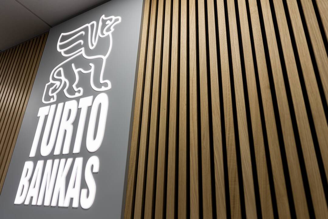Seime stumiasi Turto banko pertvarka į akcinę bendrovę