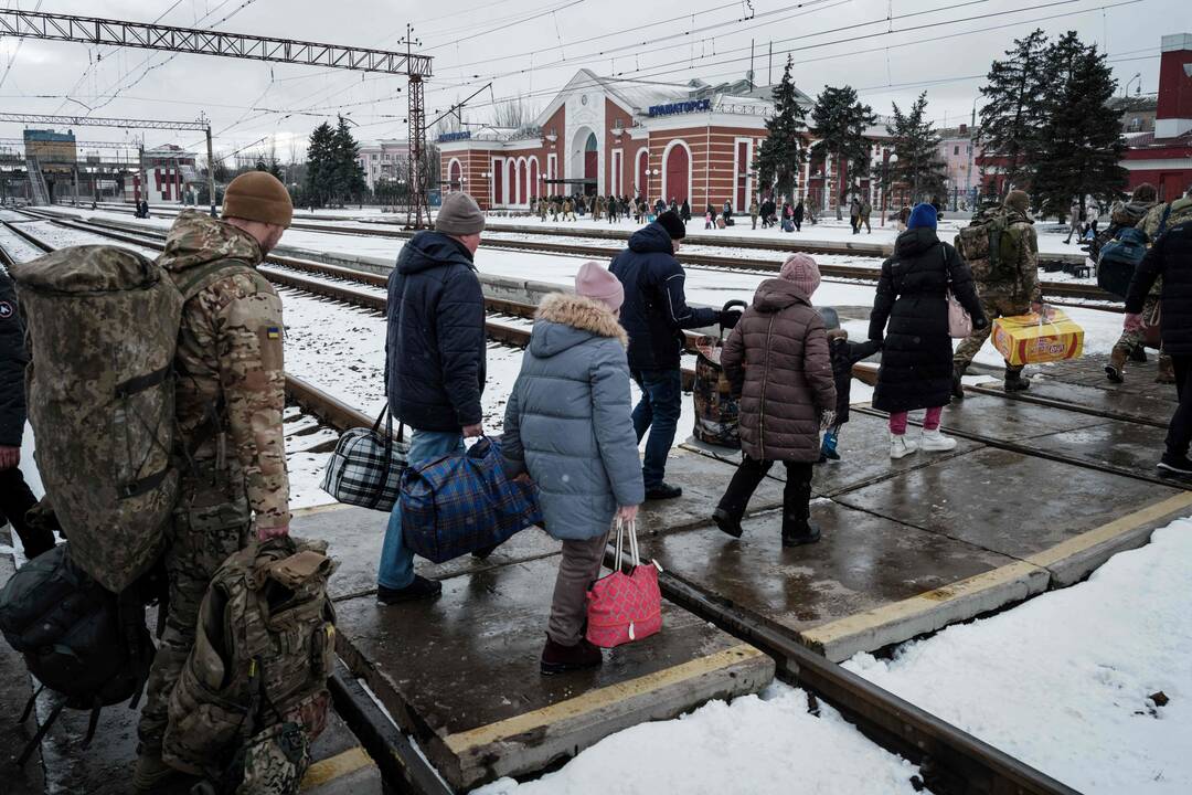 354-oji karo Ukrainoje diena