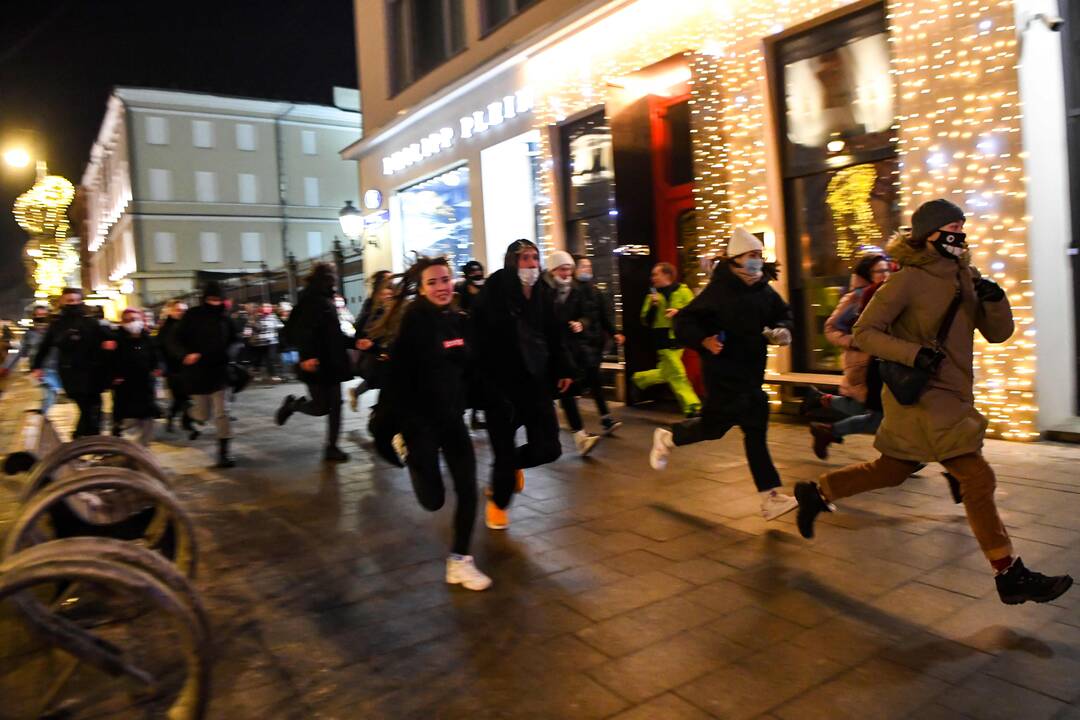 Rusijoje tęsiasi A. Navalno šalininkų protestai