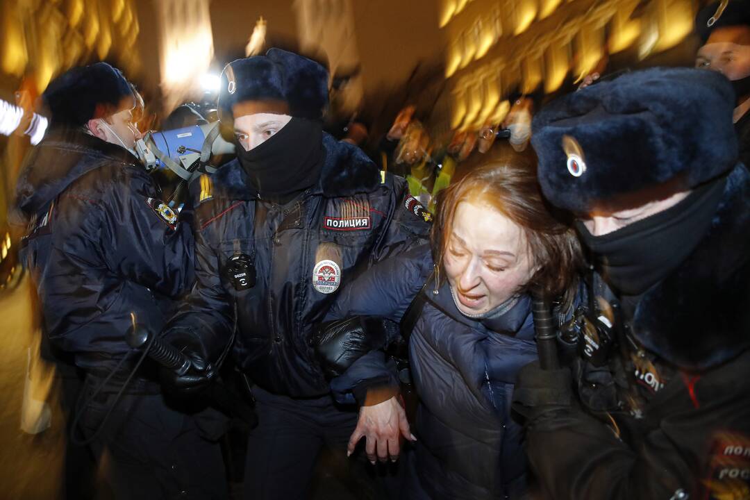 Rusijoje tęsiasi A. Navalno šalininkų protestai