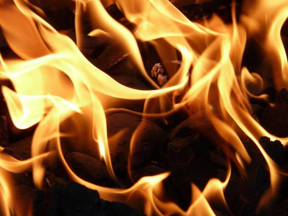 Ignalinos rajone ugnis prarijo šešis pastatus