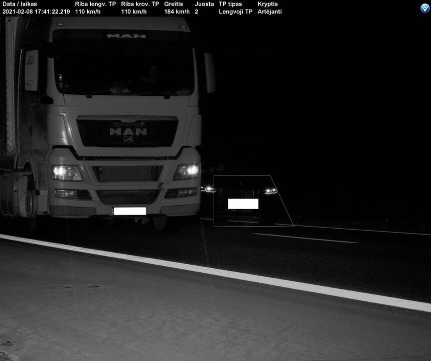 Kauno rajone vairuotojas lėkė net 184 km/val. greičiu