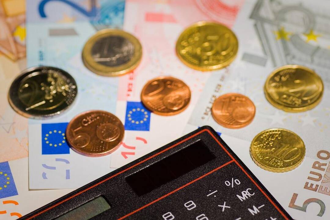 Vyriausybė svarstys patobulintą 2022 metų biudžeto projektą