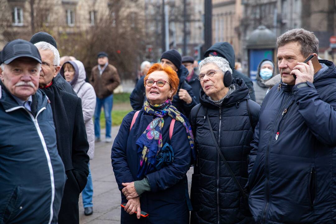 Vilniuje nukeltas P. Cvirkos paminklas