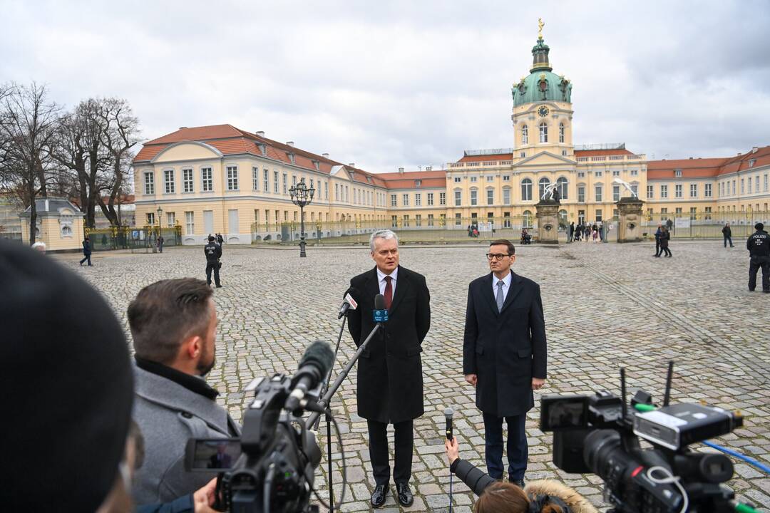  Mateuszas Morawieckis, Olafas Scholzas ir Gitanas Nausėda