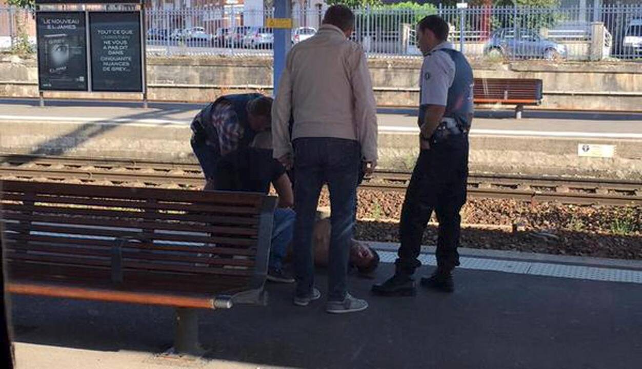 Išpuolis traukinyje Amsterdamas-Paryžius