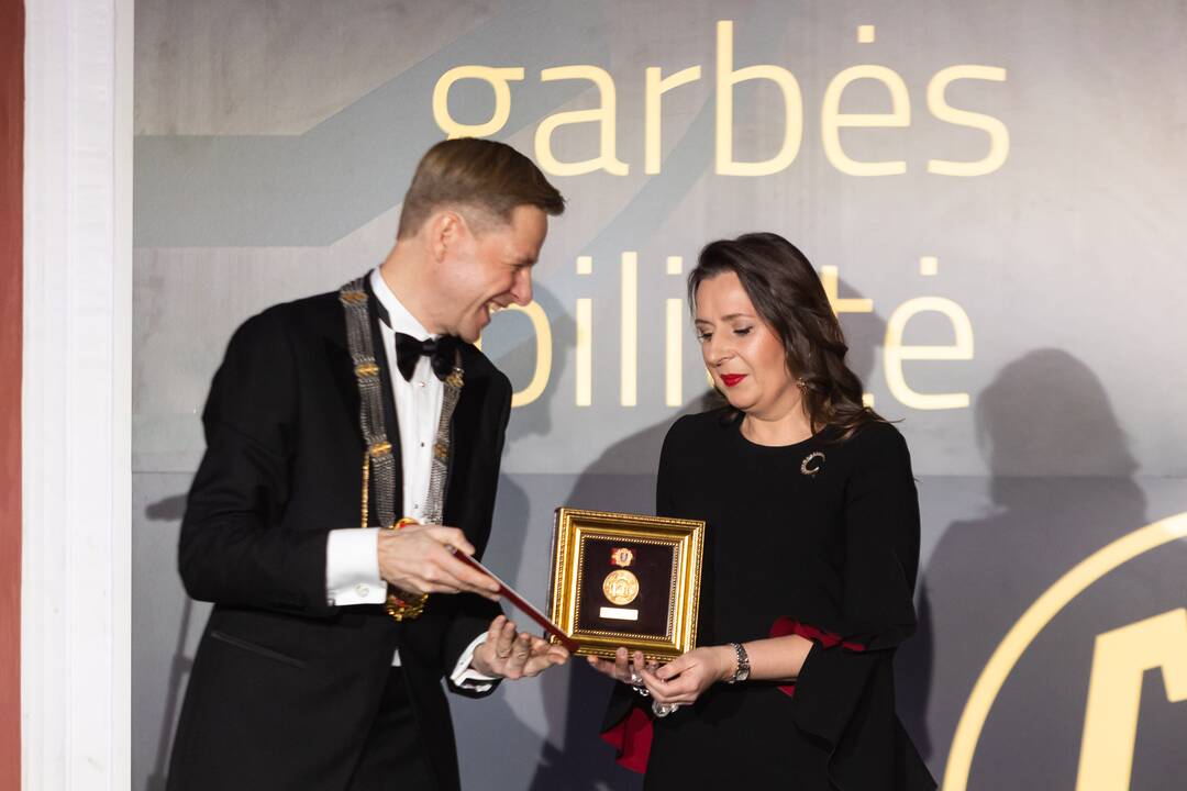 Vilniaus miesto garbės pilietės vardo suteikimo rašytojai K. Sabaliauskaitei ceremonija